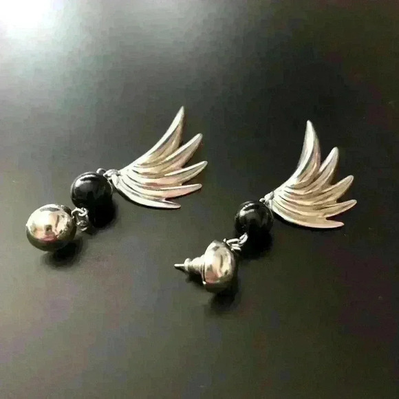 Wing  Dangle Earrings - Picture 4 of 5
